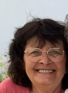 Dame de compagnie pour personnes dans le besoin. 