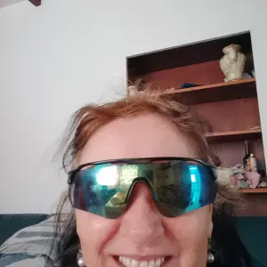 Baby -sitter a PARIS  durant 3 mois.GARDE ET CUISINE POUR 2 