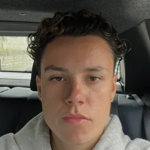 Pet Sitter à Vert le Petit et aux alentours ! 