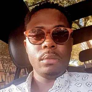 Titre : Garde d'enfant – Sortie d'école 18h30 à 20h – 5 ans