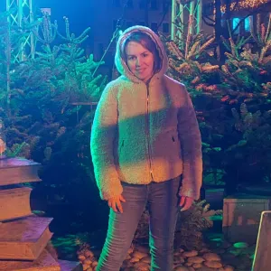 Zuverlässige Hundeausführerin für Spaziergänge und Betreuung