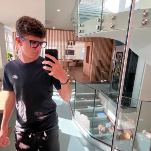 Pet sitting a Chiavari, Simone Lanata