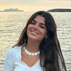 ¡Canguro en Islantilla con experiencia durante el verano!