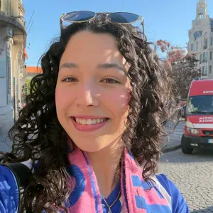 Babysitter profissional em Porto