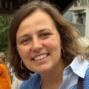 Baby-sitter à domicile recherchée à Ixelles
