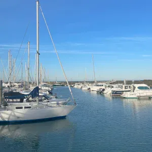 Je cherche une baby sitter pour ce vendredi 