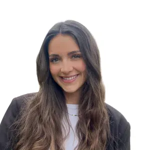 Baby-sitter sérieuse et disponible cet été