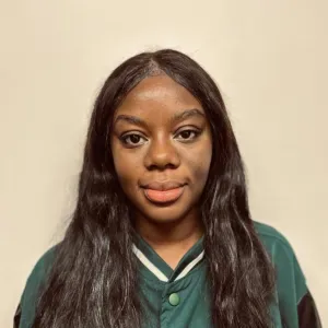 Baby-sitter expérimentée et passionnée à Paris !