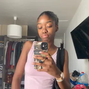 Babysitting expérimentée près de bordeaux 