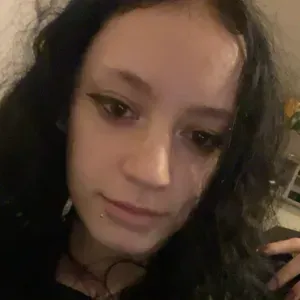 Baby-sitter disponible à Lille 