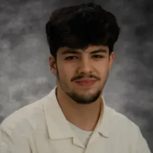 Baby-sitter engagé pour vos enfants !! 