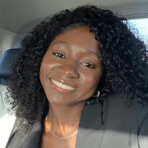 Babysitter com experiência em Lisboa 