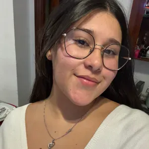 Canguro en Granada, disponible cuando ma solo necesites!