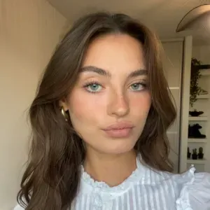 Baby-sitter sérieuse, douce et dispo vacances/soirée