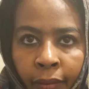 Bonjour je scharcher job manage 