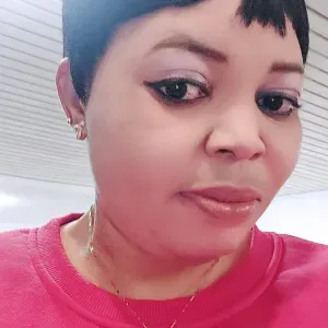 I AM A RESPONSIBLE CLEANING LADY IN ALMERE 