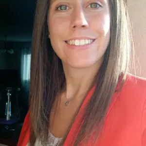 Propose soutien scolaire et garde d'enfants