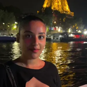 Baby-sitter expérimentée à Paris