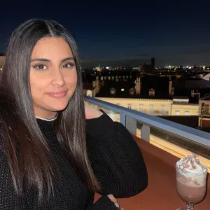 Babysitter/étudiante, sérieuse, bienveillante et disponible✨