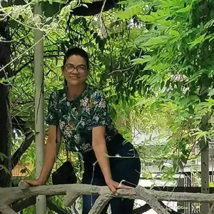 Procuro uma pessoa que me ajude 5 horas em setubal