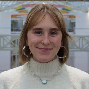 Nounou et enseignante d'anglais experiencée à Genève 