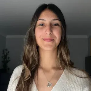 Babysitter mangualde com experiência