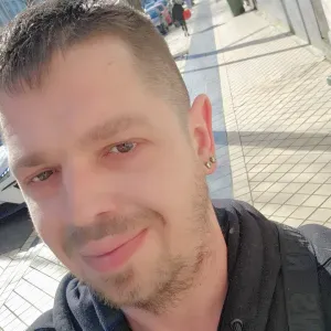 Homme d'entretien des locaux à calais