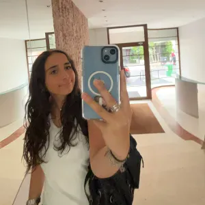 Baby-sitter pour les sorties d'école à Paris 