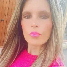 Busco trabajo de limpiadora o servicio domestico