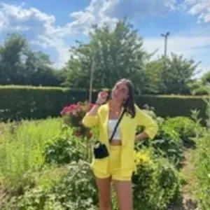 📣 Baby-sitting – Disponible pour garder vos enfants 🧸👶