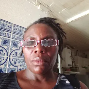 Responsible cleaner looking for a job