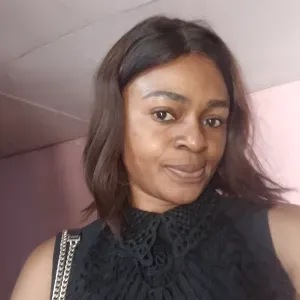 Aide à domicile pour aînés dame de compagne