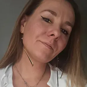 Auxiliaires de vie , Animatrice Diplômée d'état .