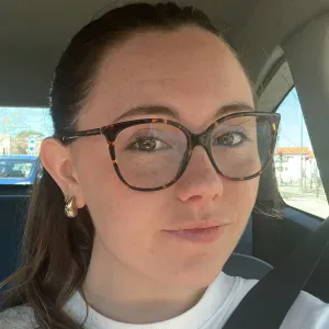 Baby-sitter pas expérimenté à Bayonne 