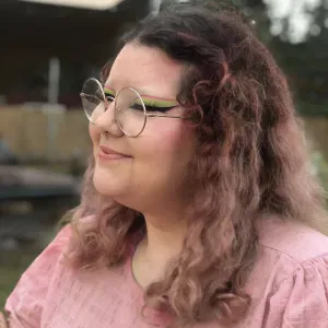 Baby-sitter douce et créative à Dijon!