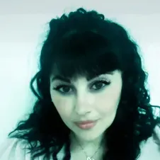 Colf, collaboratrice domestica 