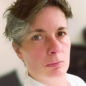 Aide à domicile compatissante pour vos aînés