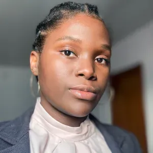 Babysitter com experiência em lisboa