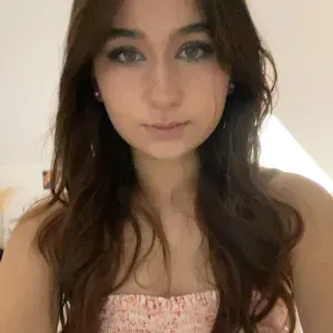  Baby-sitter créative et attentionnée (Toulouse & alentours)