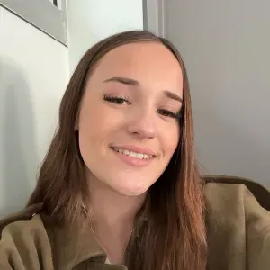 Baby-sitter passionné au grau du roi