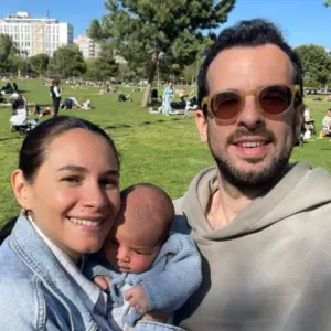 Familia busca cuidador/a para bebé de 2 meses – 3 días/sem