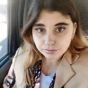 Pet sitter a vari cani in giro per Roma