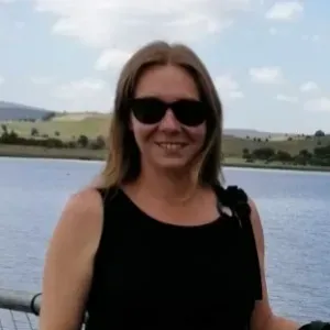 Nounou au domicile des parents 