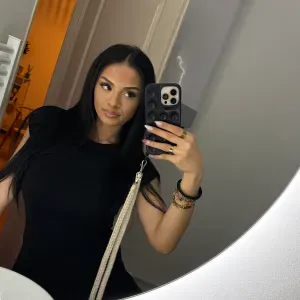 Baby sitter expérimentée à saint - Quentin 