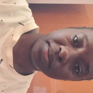 Eu tenho experiência em fazer trabalhos domésticos. 