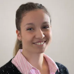 Baby-sitter expérimentée en garde d'enfant.
