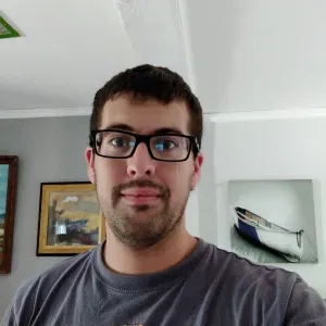 Hello Puppies! Tengo un enorme deseo  de jugar con vosotros!