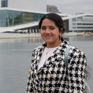 Available Full-Time for the Holidays