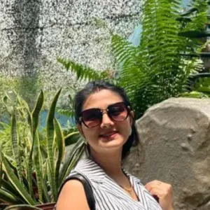 Cleaning lady in Lisbon . Work in 5* hotel .