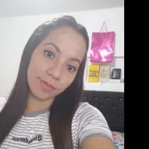 Femme de menage, baby-sitter, 